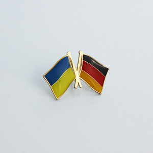 Значок Dobroznak Флаги Украина Германия 26х17 мм (6158)